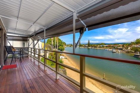 4/2 Orvieto Ave, Mermaid Waters, QLD 4218