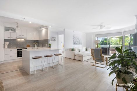 Property photo of 5/11-17 Hughes Avenue Main Beach QLD 4217