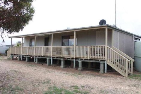 18 Kneebone Dr, Port Victoria, SA 5573