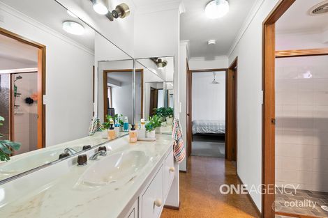 Property photo of 24 Lambs Crescent Vincentia NSW 2540