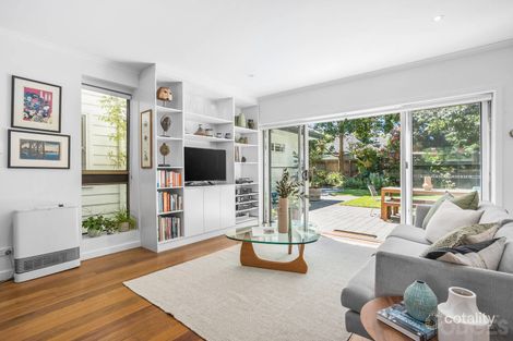 Property photo of 5 Holt Court Mordialloc VIC 3195