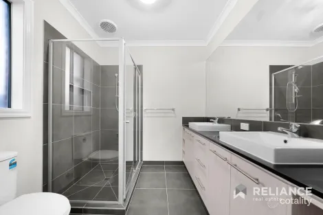 Property photo of 123 Stanmore Crescent Wyndham Vale VIC 3024