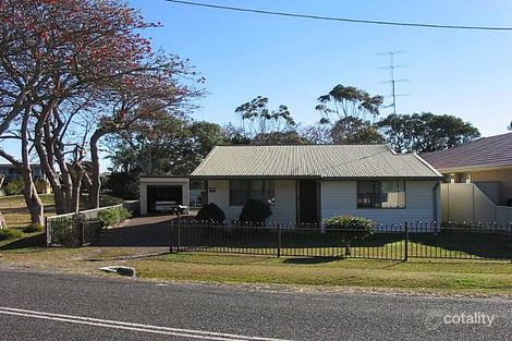2 Boomerang St, Budgewoi, NSW 2262