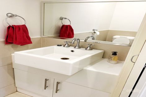 1/222 Mason St, Newport, VIC 3015