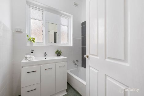 Property photo of 52 Gilbert Road Preston VIC 3072