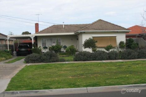 55 Wood St, Avondale Heights, VIC 3034