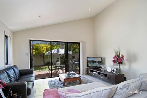 Property photo of 2/37 King Street Umina Beach NSW 2257