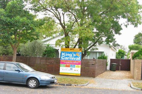 Property photo of 50 Park Crescent Caulfield North VIC 3161