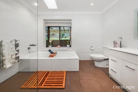 Property photo of 28 Laurina Avenue Yarrawarrah NSW 2233