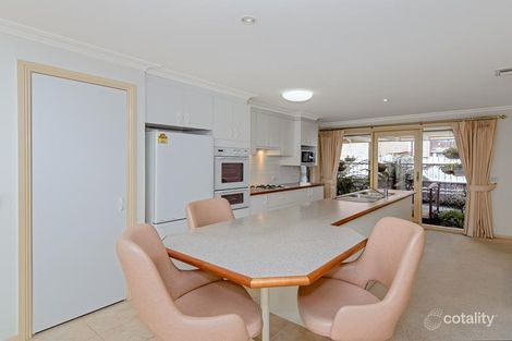 Property photo of 16 Fernhill Drive Dingley Village VIC 3172