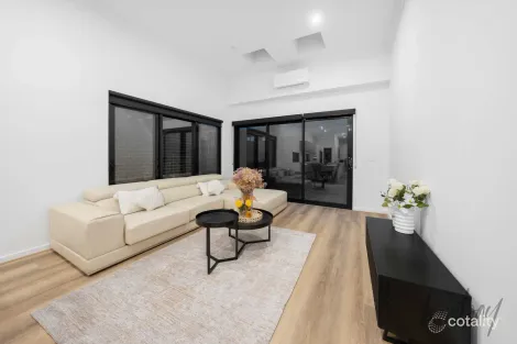 Property photo of 101 Macedon Parade Wollert VIC 3750