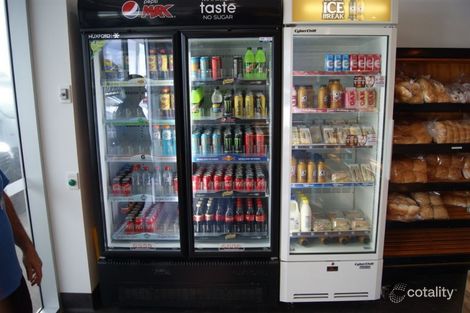 74 Bideford St, Torquay, QLD 4655