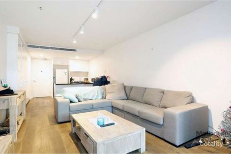 18/2 Gillies St, Essendon North, VIC 3041