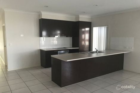 Property photo of 6 Cruiser Close Springfield Lakes QLD 4300