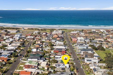 47 WOODFORD AVE, WARILLA, NSW 2528