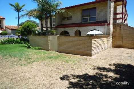 11/5 Mooloola Way, West Lakes Shore, SA 5020