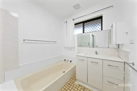 Property photo of 18 Wakehurst Place Kelmscott WA 6111