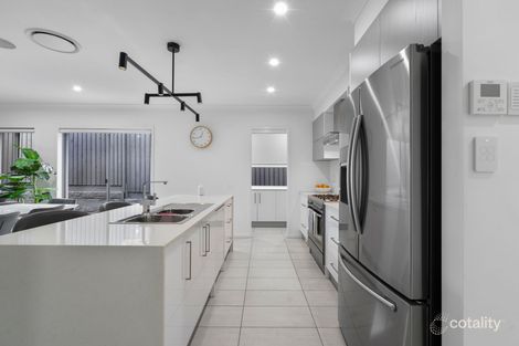 Property photo of 14 Beilby Crescent Pimpama QLD 4209