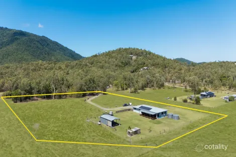 717 Dingo Beach Rd, Gregory River, QLD 4800