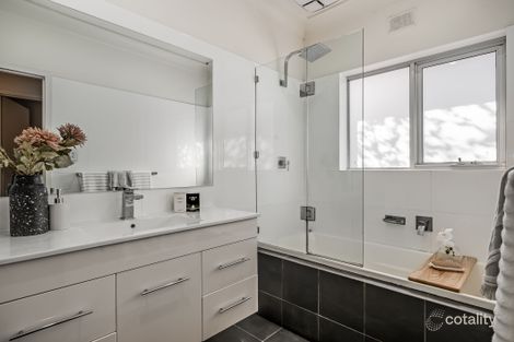 Property photo of 10 Nicholas Road Marion SA 5043