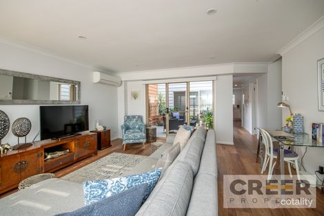 Property photo of 3/10 The Lane Maryville NSW 2293