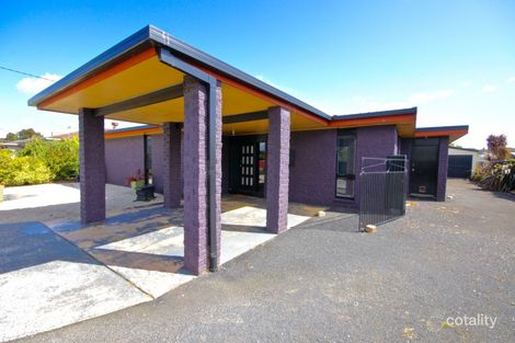 Property photo of 8 Camelia Place Devonport TAS 7310