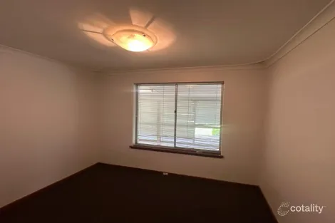 Property photo of 31 Gotha Way Forrestfield WA 6058