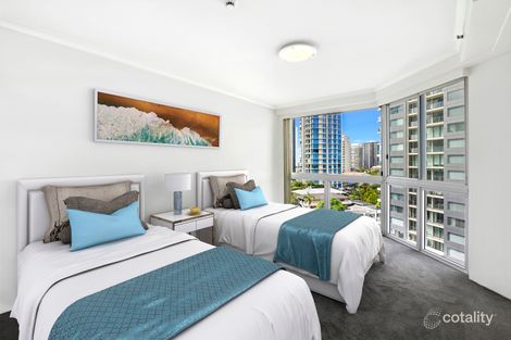Property photo of 28/11-17 Hughes Avenue Main Beach QLD 4217