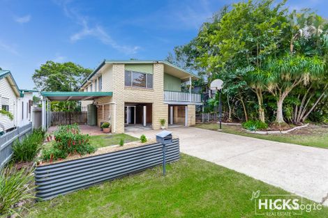 Property photo of 17 Minto Crescent Arana Hills QLD 4054
