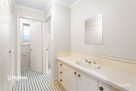 Property photo of 2 Malachite Court Golden Grove SA 5125