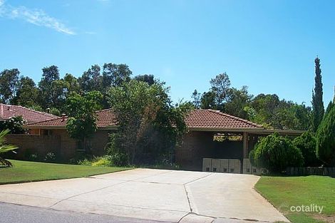 25 Cavalier Ct, Thornlie, WA 6108