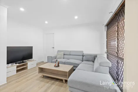 Property photo of 20 Dellit Place Doonside NSW 2767