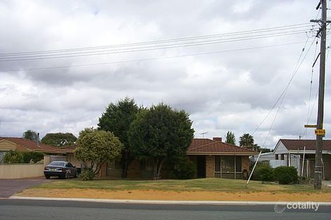 6 Seville Dr, Seville Grove, WA 6112