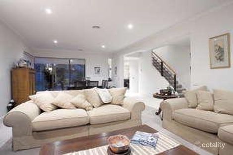 Property photo of 16 Cypress Point Parade Heatherton VIC 3202