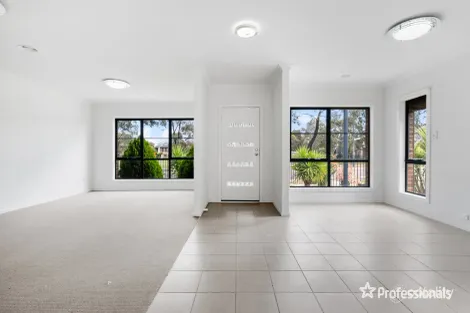 Property photo of 16 Lightwood Way Maidstone VIC 3012