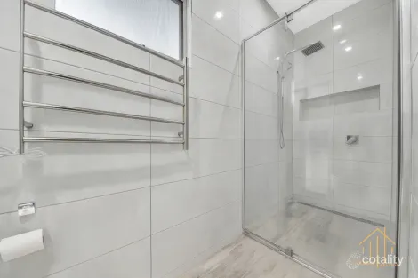 Property photo of 8 Stanhill Drive Cranbourne South VIC 3977