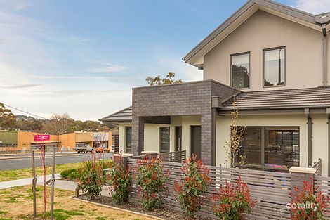 Property photo of 2/93 Nemarang Crescent Waramanga ACT 2611