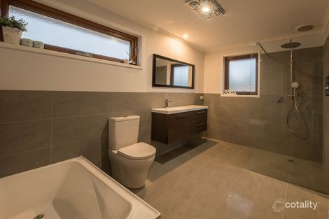 Property photo of 10 Hancock Drive Ferntree Gully VIC 3156