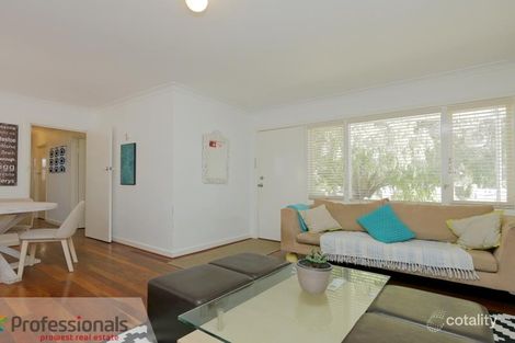 Property photo of 74 Ferdinand Crescent Coolbellup WA 6163