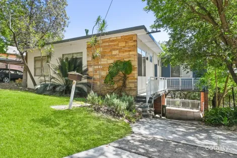 19 Belmore Rd, Peakhurst, NSW 2210