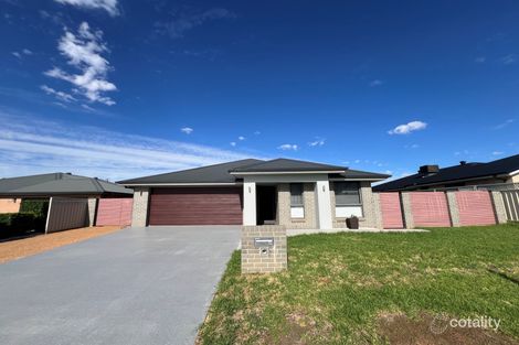 Property photo of 34 Champagne Drive Dubbo NSW 2830