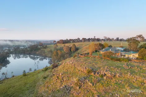 712 North Redesdale Rd, Redesdale, VIC 3444