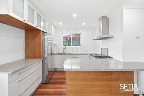 Property photo of 35 Seabrook Crescent Doonside NSW 2767