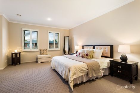 Property photo of 12 Norfolk Circuit Doncaster VIC 3108