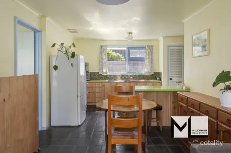 Property photo of 24 Constantine Avenue St Andrews Beach VIC 3941