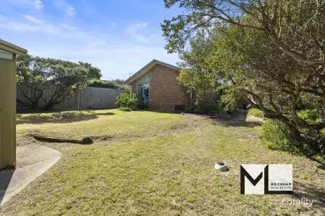 Property photo of 24 Constantine Avenue St Andrews Beach VIC 3941