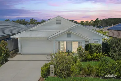 Property photo of 16 Columbus Street Hamlyn Terrace NSW 2259