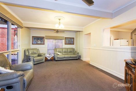 Property photo of 14 Dunvegan Crescent Macleod VIC 3085