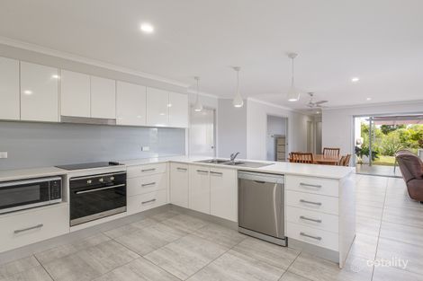 Property photo of 5 Iris Court Southside QLD 4570