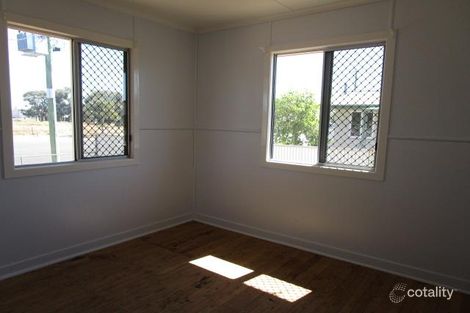 Property photo of 9 Beardmore Street Tara QLD 4421